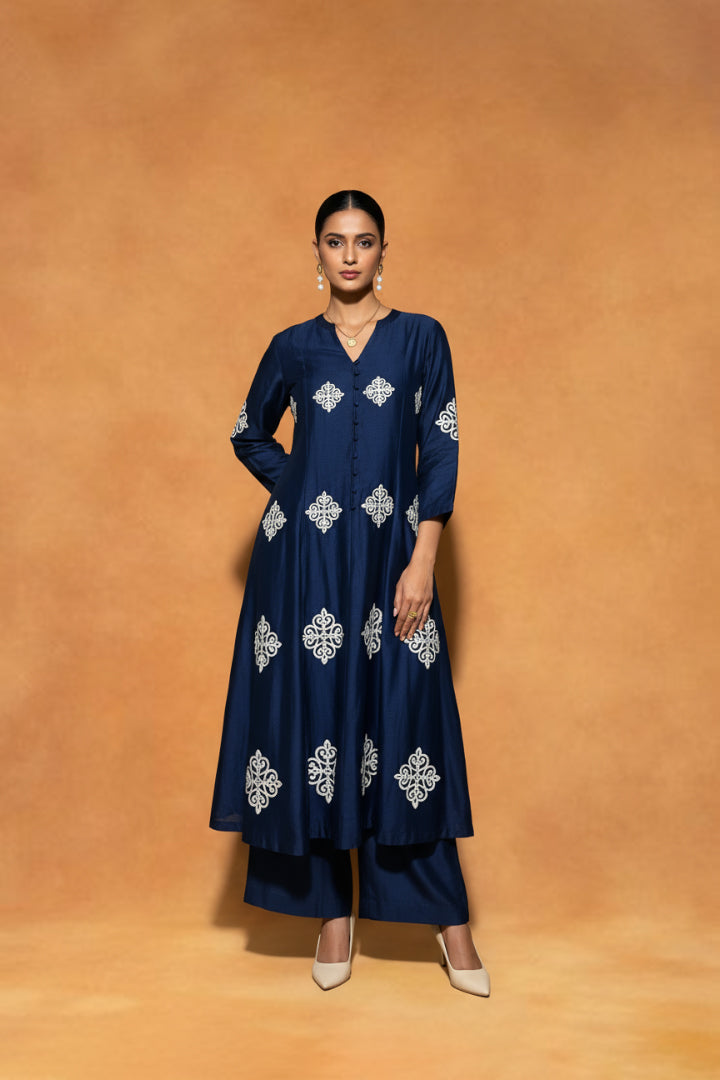 ORIGANI Blue Zahara Suit Set